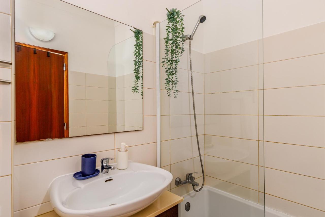 Sleeptubal Moderne Accommodatie Alhos Vedros Exteriör bild